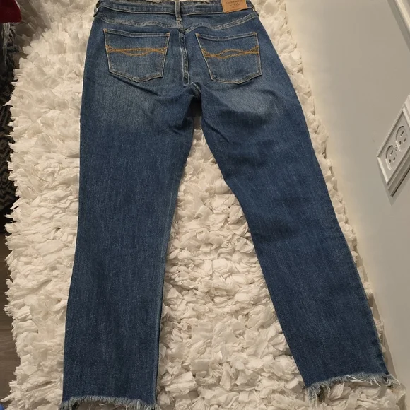 Abercrombie & Fitch Women's Size 27 Ankle-length High-rise Denim Jeans - Picture 3 of 10